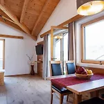 Bergwelten Apartman *